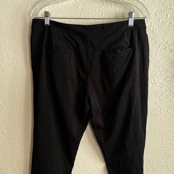 Lululemon On the Go Pant - Picture 5 of 5